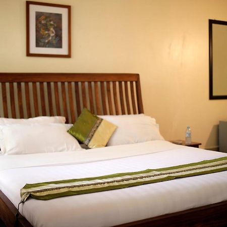 Entebbe Palm Hotel المظهر الخارجي الصورة