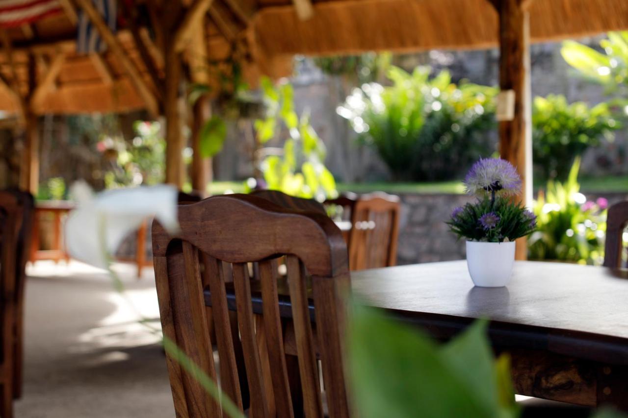 Entebbe Palm Hotel المظهر الخارجي الصورة