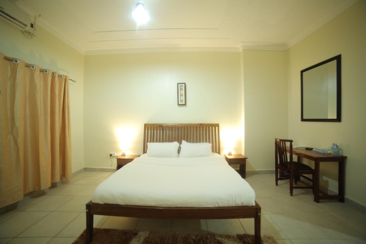 Entebbe Palm Hotel المظهر الخارجي الصورة